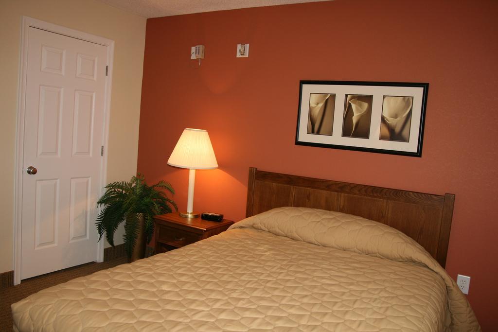 Affordable Suites Of America Fredericksburg Eksteriør billede