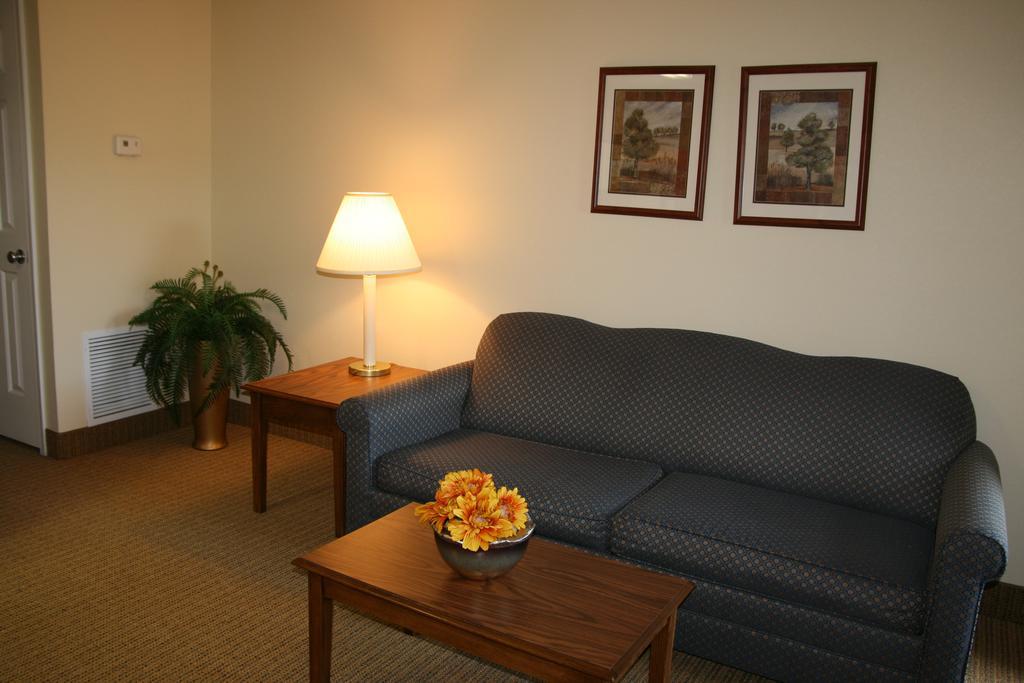 Affordable Suites Of America Fredericksburg Eksteriør billede